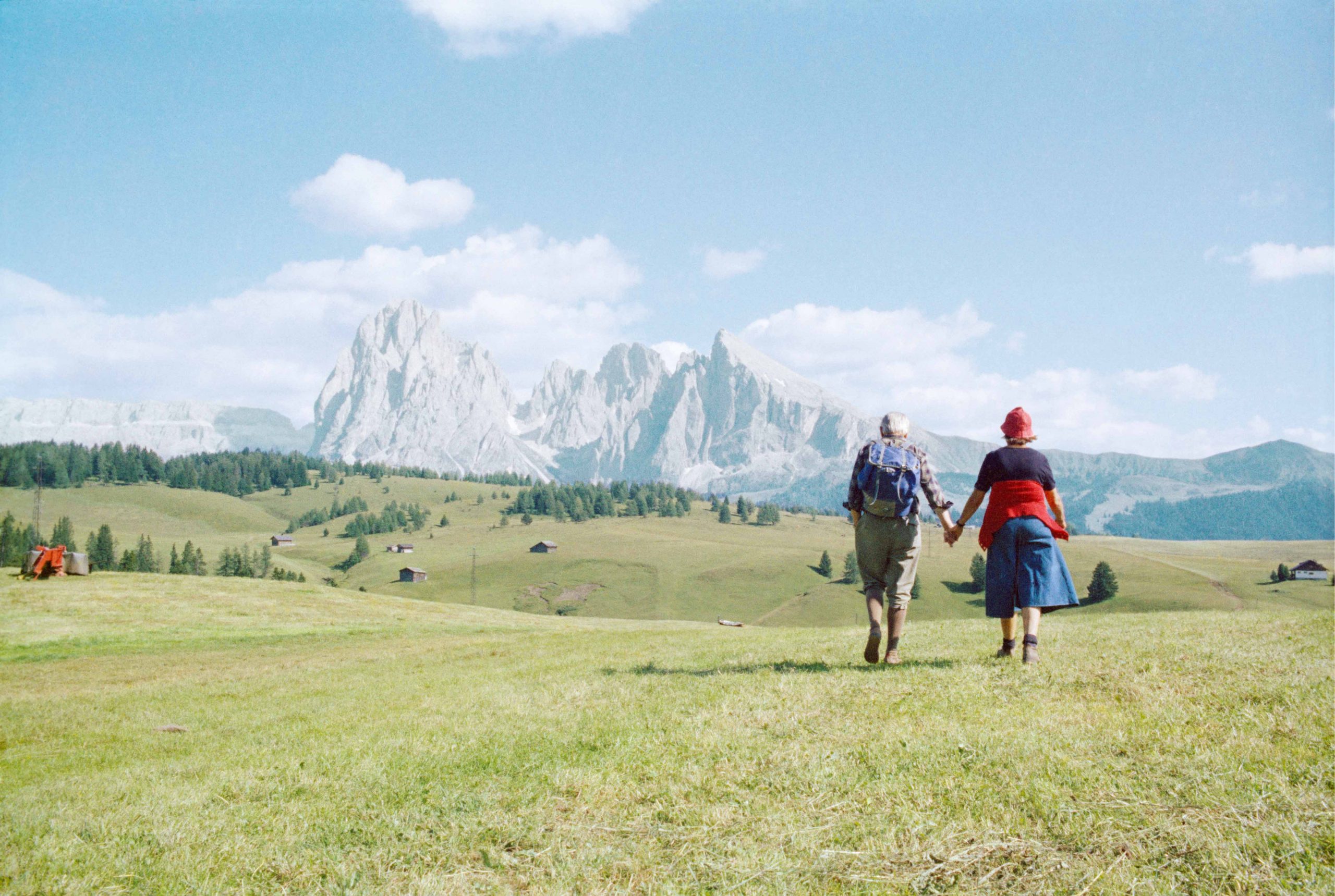 Luigi Ghirri A/pe di Siusi 1979 C-print, new print (2001) Eredi di Luigi Ghirri Courtesy Eredi di Luigi Ghirri. © Eredi di Luigi Ghirri.